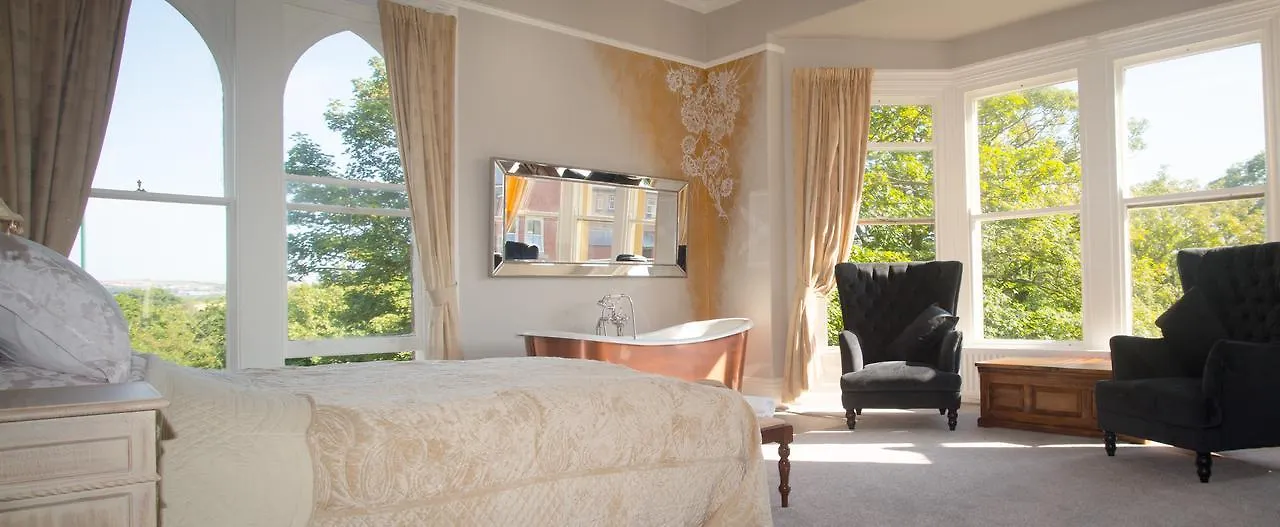 Brockley Hall Hotel 4*, Saltburn-by-the-Sea