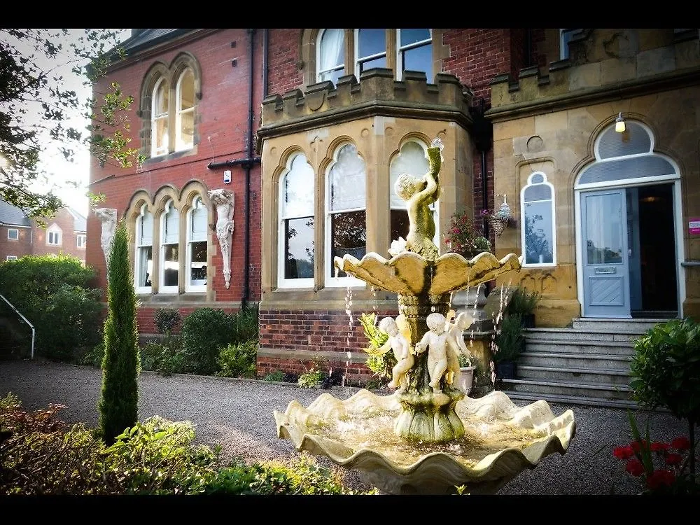 Brockley Hall Hotel 4*, Saltburn-by-the-Sea
